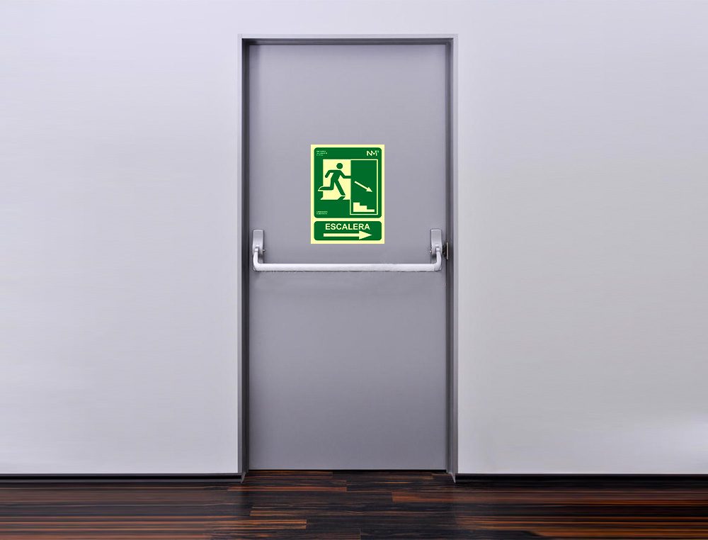 PICTOGRAMA ARCHIVO 2000 SAIDA EMERGENCIA ESCADA DESCER DIREITA PVC VERDE LUMINISCENTE 224X300 MM
