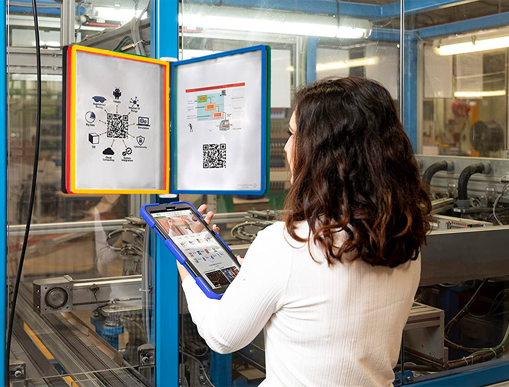 PORTA CATALOGO DE PAREDE PLASTICO LIDERPAPEL COM 10 BOLSAS DIN A4 CORES SORTIDAS