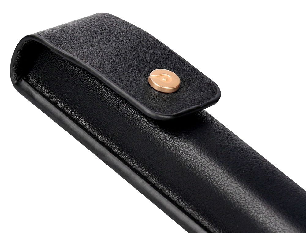 CANETA E ESTOJO COURO BELIUS PASSION DOR ALUMINIO TEXTURA ESCOVADO PRETO E DOURADO TINTA AZUL CAIXA DESIGN