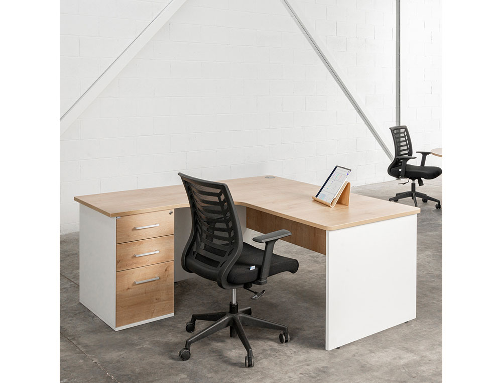 MESA DE ESCRITORIO ROCADA SERIE WORK 1600 X 840 MM ACABAMENTO FAIA
